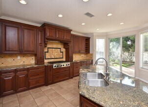 4985 Eucalyptus Ln in Carlsbad, CA - Building Photo - Building Photo