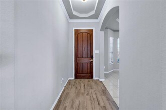 2013 San Marino Ln in Lewisville, TX - Building Photo - Building Photo