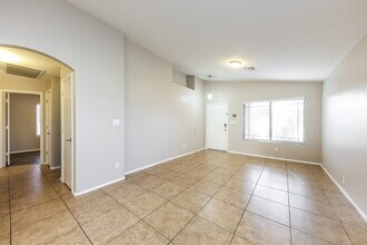 13286 W Acapulco Ln in Surprise, AZ - Building Photo - Building Photo