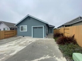 1956 Sagewood Way in Mckinleyville, CA - Building Photo