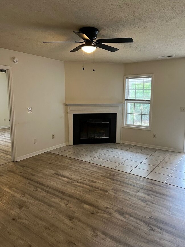 property at 202 Country Haven Dr