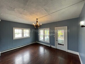 428 S Westnedge Ave in Kalamazoo, MI - Building Photo - Building Photo