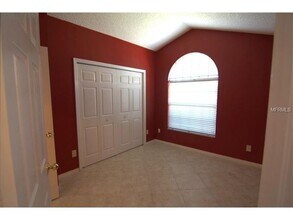 8913 Breland Dr in Tampa, FL - Building Photo - Building Photo