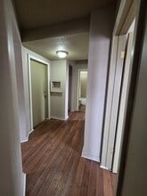 409 College Ave E in Regina, SK - Building Photo - Building Photo