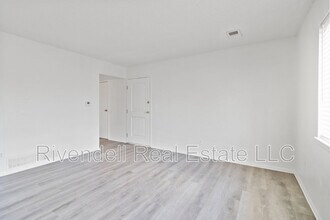 373 Geneva St in Aurora, CO - Building Photo - Building Photo