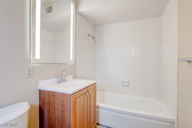 property at 698 Northrop Ave
