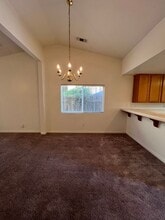 6615 Silver Moon Dr in Bakersfield, CA - Building Photo - Building Photo