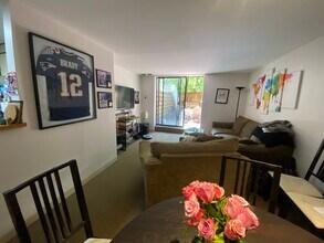 95 Gainsborough St, Unit 006 in Boston, MA - Building Photo - Building Photo