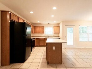 3605 SW Carriageway Ave in Bentonville, AR - Building Photo - Building Photo