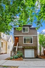 416 26th Ave S in Seattle, WA - Building Photo - Building Photo