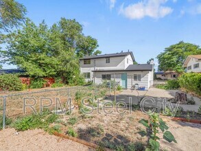 62 Louis Nelson Rd in Pueblo, CO - Building Photo - Building Photo