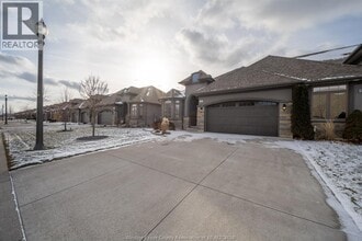 1445 Cypress Ave in Windsor, ON - Building Photo - Building Photo