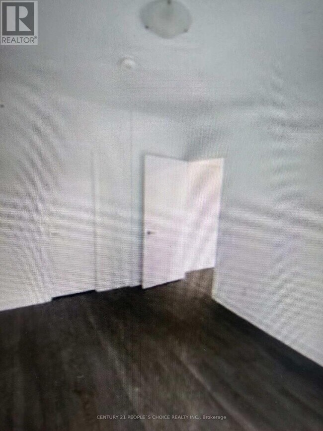 251 Manitoba St in Toronto, ON - Building Photo - Building Photo