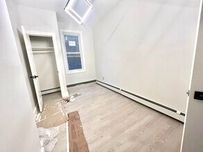 28 Dales Ave in Jersey City, NJ - Building Photo - Building Photo