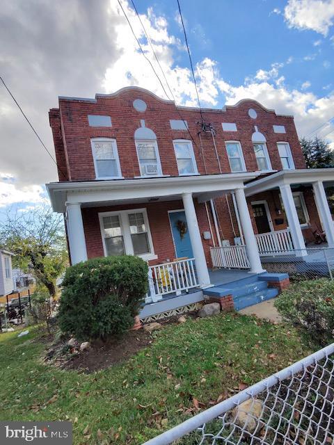 903 Jackson St NE in Washington, DC - Foto de edificio - Building Photo