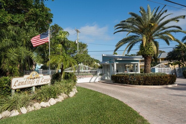 property at 98442 Windward Ave