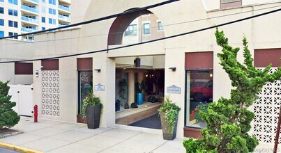 360 Shore in Long Beach, NY - Building Photo - Building Photo