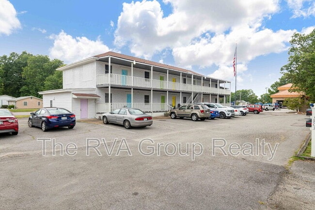 property at 3807 Woodlawn St