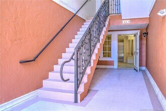 1528 NE Outrigger Landings Dr in Jensen Beach, FL - Building Photo - Building Photo