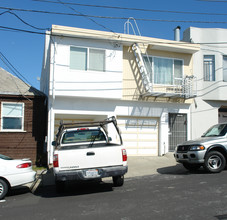 59 Eastlake Ave in Daly City, CA - Building Photo - Building Photo