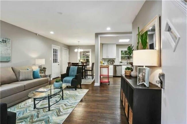 2980 Pasadena Dr in Decatur, GA - Building Photo - Building Photo