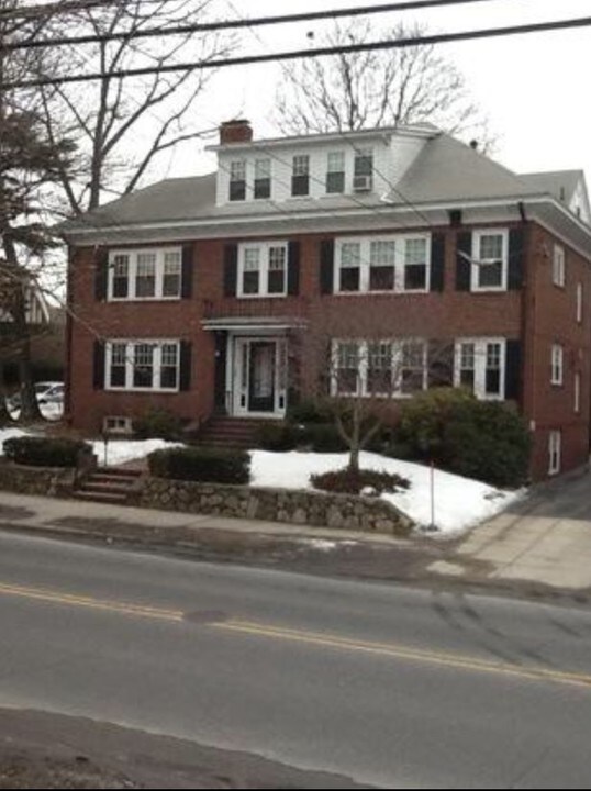 294 Butler Ave in Providence, RI - Building Photo