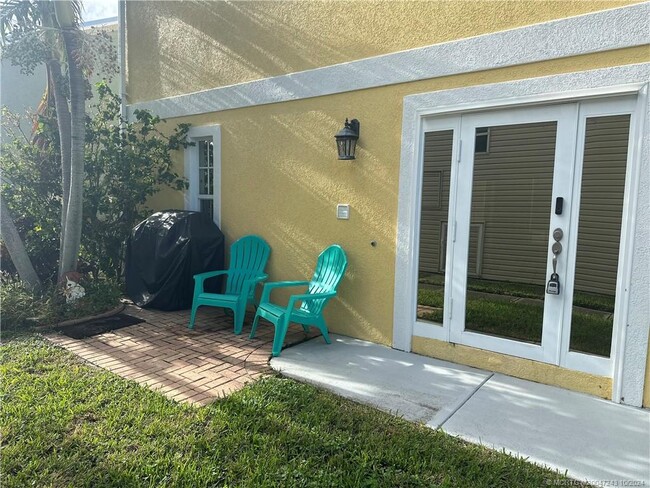 1364 Nettles Blvd in Jensen Beach, FL - Building Photo - Building Photo