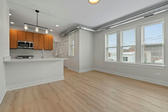 property at 432 S Maple Ave