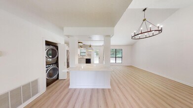 N Cedarbrook Bungalow in Auburn, AL - Building Photo - Building Photo