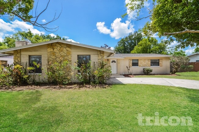 property at 120 Waverly Dr