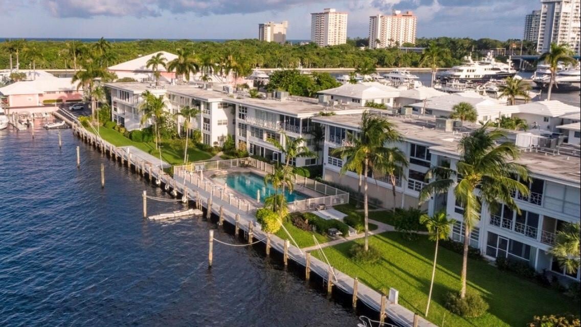 2727 Yacht Club Blvd in Fort Lauderdale, FL - Building Photo