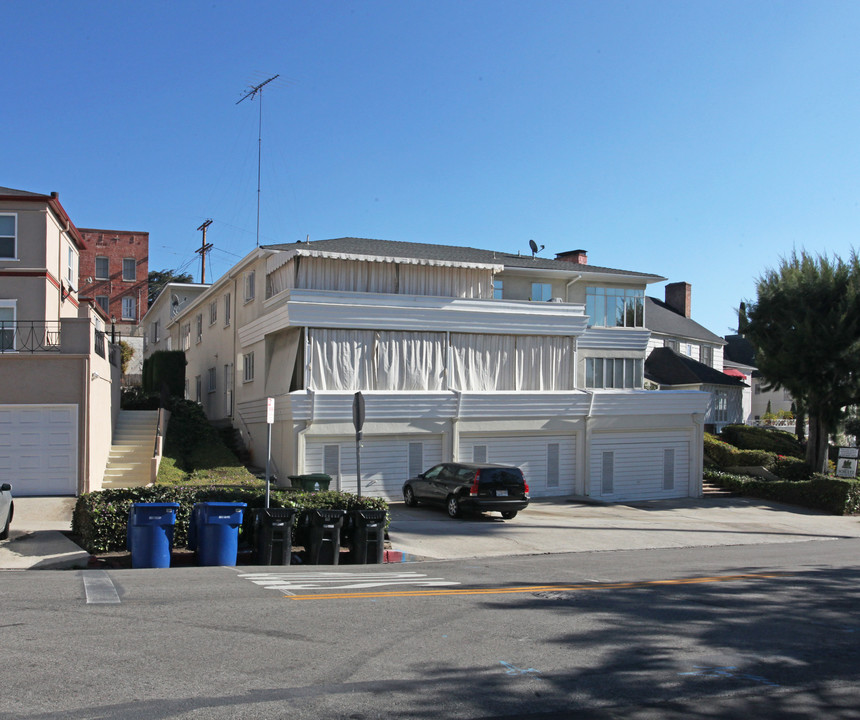 1948 N Alexandria Ave in Los Angeles, CA - Building Photo