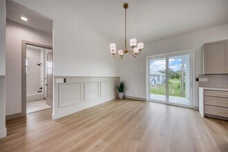 940 Mangrove Rd in Venice, FL - Building Photo - Building Photo