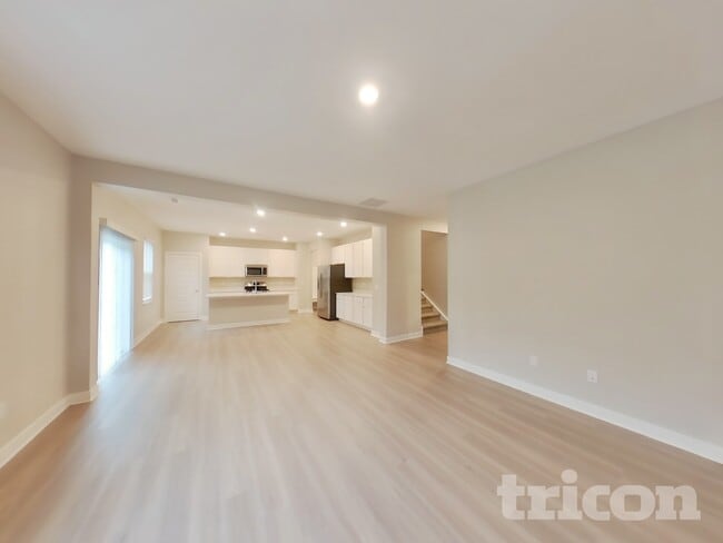 4628 W Mineral Ln in New Palestine, IN - Foto de edificio - Building Photo