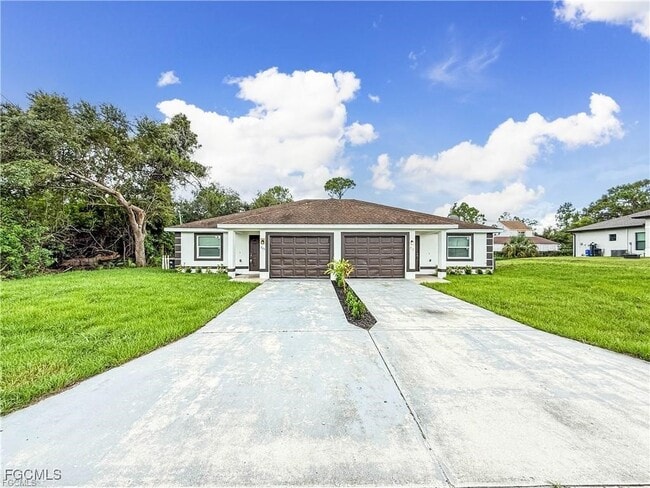 property at 709 W 12th St