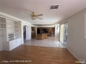 1624 Windsford Cir in Las Vegas, NV - Building Photo - Building Photo