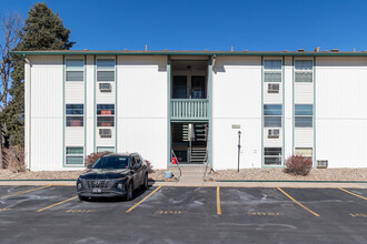 Brookshire Downs in Aurora, CO - Building Photo - Building Photo