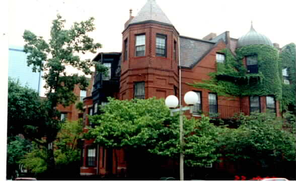 96 Saint Botolph St in Boston, MA - Foto de edificio