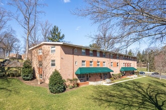 Mt Washington Apartments in Baltimore, MD - Foto de edificio - Building Photo