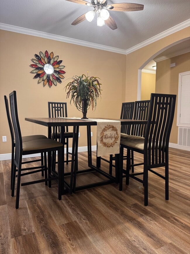 property at 111 Grovewood Dr