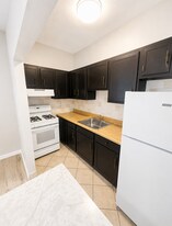 321 Ella St, Unit 3 in Mckees Rocks, PA - Building Photo