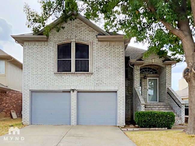 property at 6925 Sugar Maple Creek