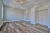 1915 E 29th St photo'