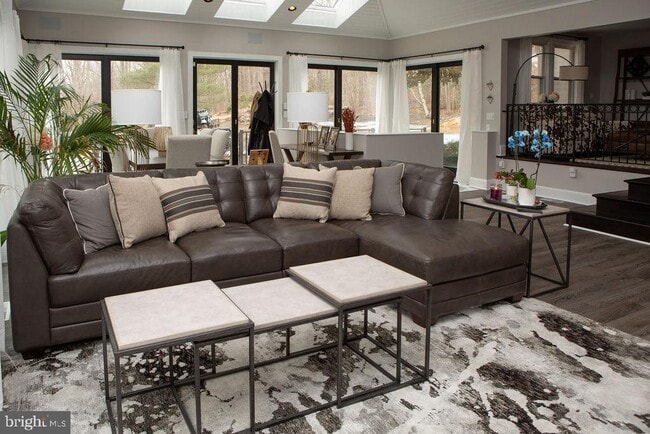 15841 York Rd in Sparks Glencoe, MD - Building Photo - Building Photo