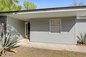 3811 Autumn Leaf Ct in Jacksonville, FL - Building Photo - Building Photo