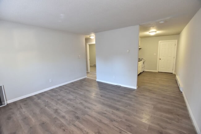 1607 Charter Dr in Rocky Mount, NC - Building Photo - Building Photo