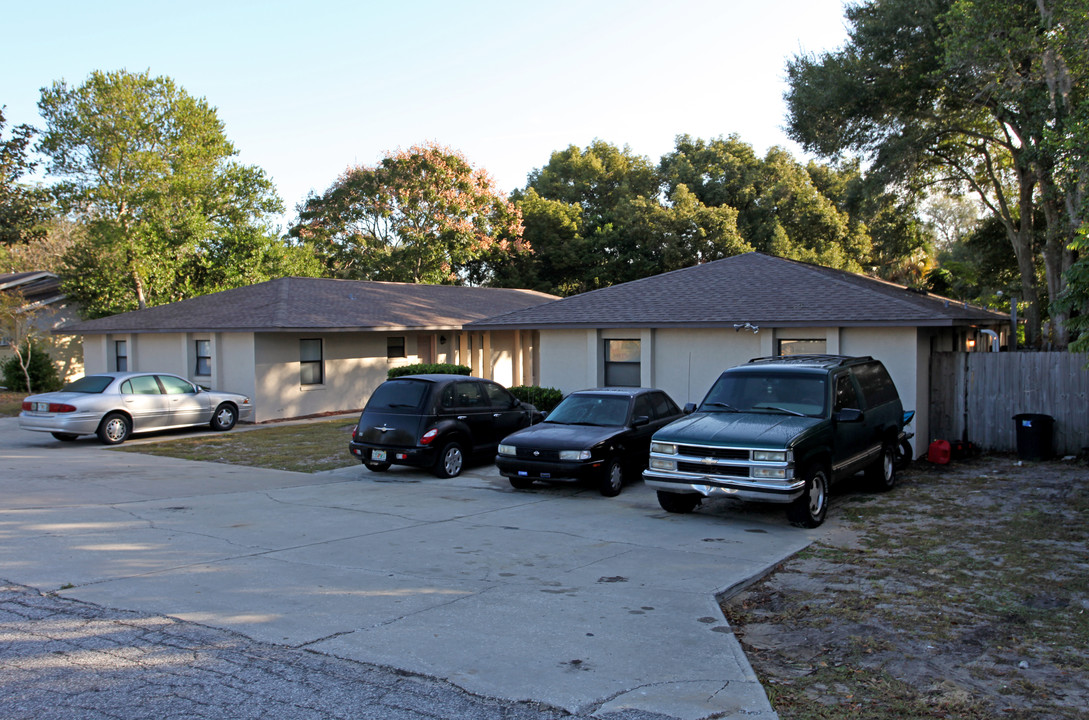 32714 Blossom Ln in Leesburg, FL - Building Photo