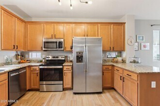 10220 E Isleta Ave in Mesa, AZ - Foto de edificio - Building Photo
