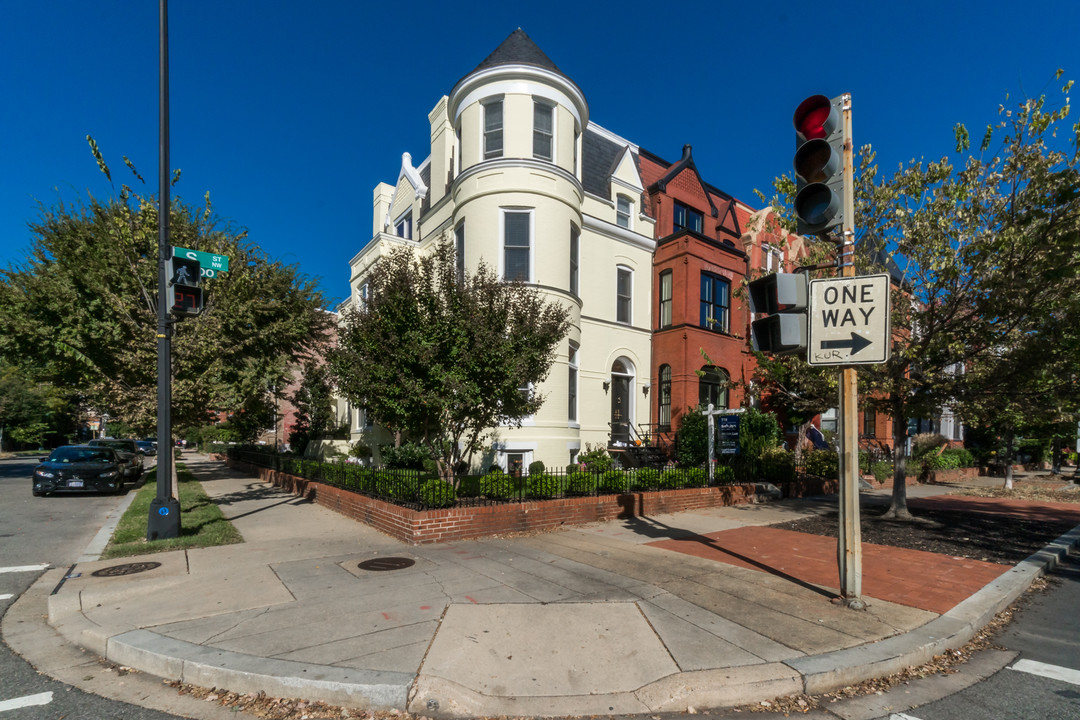 949 S St NW in Washington, DC - Building Photo