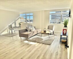 The Madison in Los Angeles, CA - Building Photo